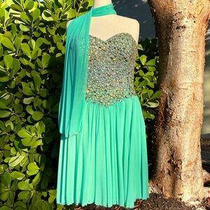 Jovani JVN Jeweled Mint Green Mini Dress Size 16 Strapless Layer Scarf Cocktail